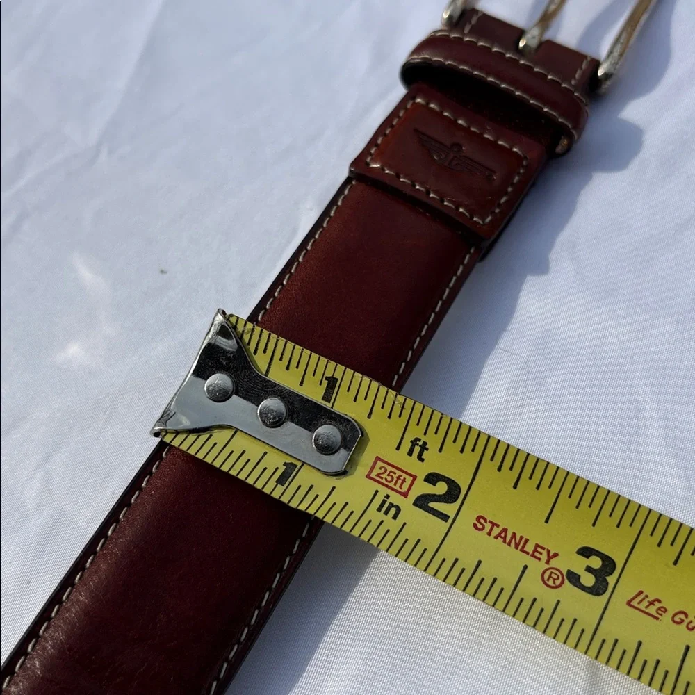 Dockers NWT brown Leather Belt Size 40